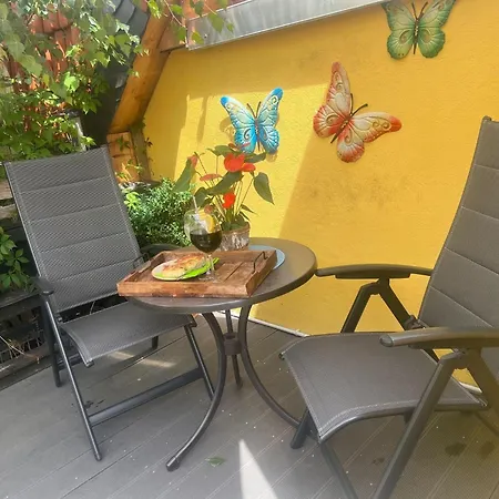 Modern In With Terrace Holiday home *